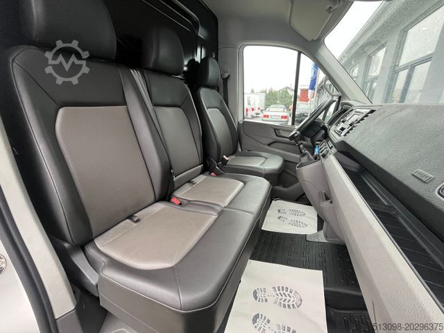 Furgoneta de caja alta VOLKSWAGEN CRAFTER 2,0 TDI 4 MOTION 177 PS KLIMA 1.HAND
