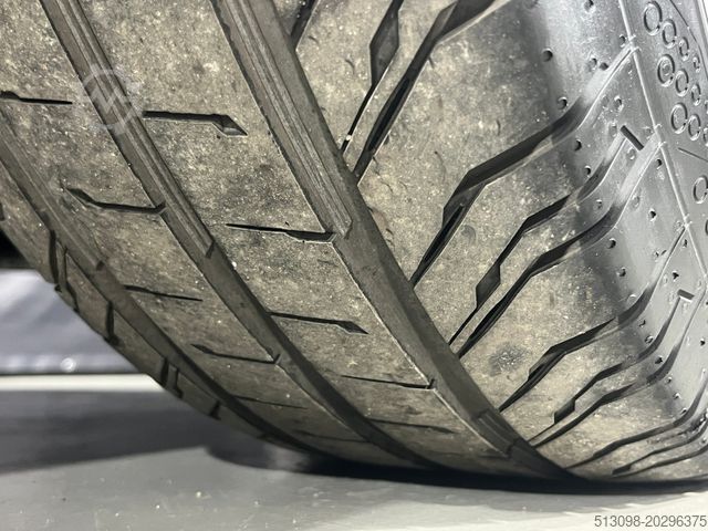 Furgoneta de caja alta VOLKSWAGEN CRAFTER 2,0 TDI 4 MOTION 177 PS KLIMA 1.HAND