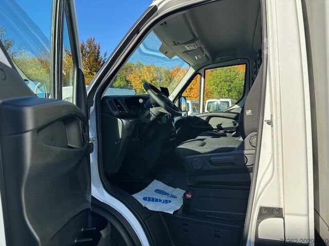 Transporter med koffert Iveco Daily 35C16 HI-MATIC.LBW.Kamera.Klima