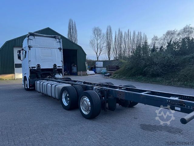 Chassis med førerhus Scania S580 6x2/4 Full options King of Road