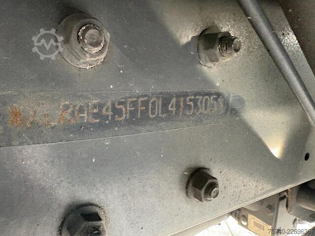 Mala DAF LF 45.180 + euro 5 + 12ton + 5.58m box + lift