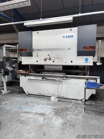 절곡기 LVD PPEB 135/3050 135T