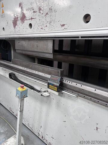 절곡기 LVD PPEB 135/3050 135T