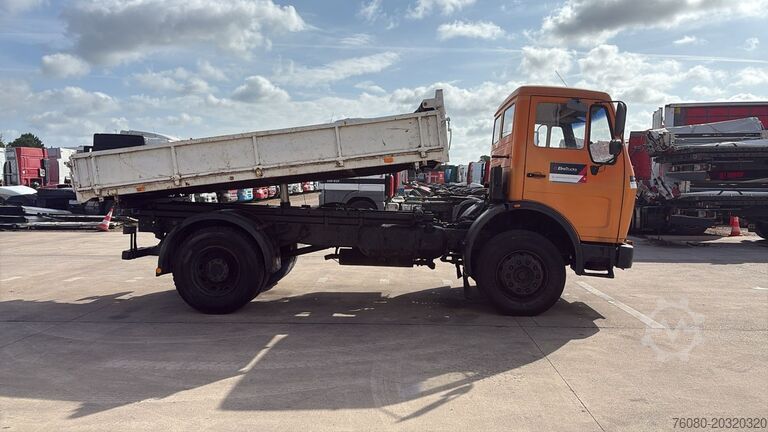 3-sidig tipp Mercedes-Benz SK 1628 (V8 / LAMES / GRAND PONT / POMPE MANUELLE)