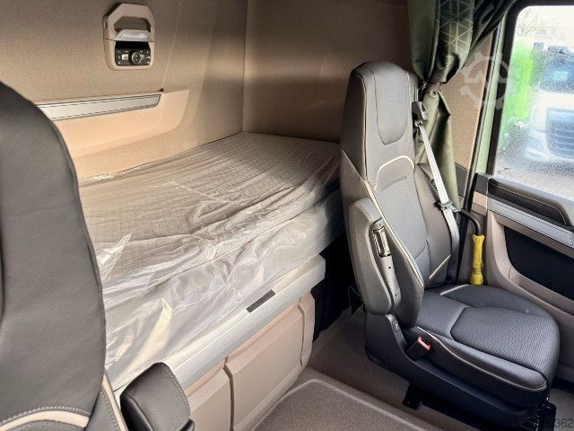 Standart çekici ünitesi DAF XG+530 FT, Emerald Edition, ALU, Intarder, Standkl