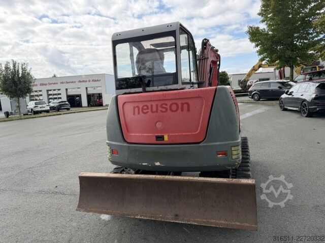 Miniexcavadora Neuson 5002RD