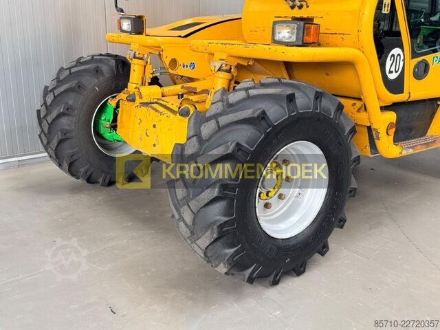 מעמיס טלסקופי Merlo P 72.10