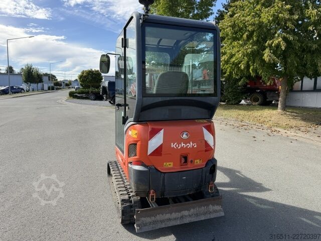 Minikotró Kubota KX018-4