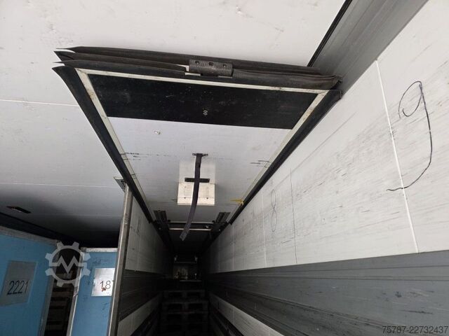 Šaldytuvas puspriekabė SCHMITZ CARGOBULL Tiefkühler, 3 Kammern, Lift, LBW, SCB*S3B