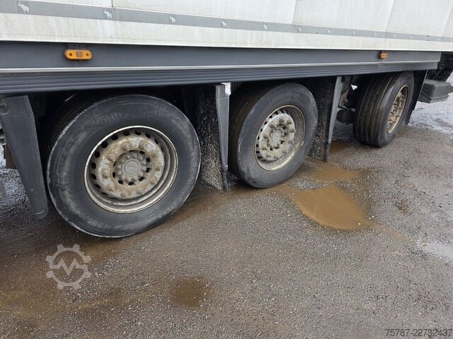 Šaldytuvas puspriekabė SCHMITZ CARGOBULL Tiefkühler, 3 Kammern, Lift, LBW, SCB*S3B