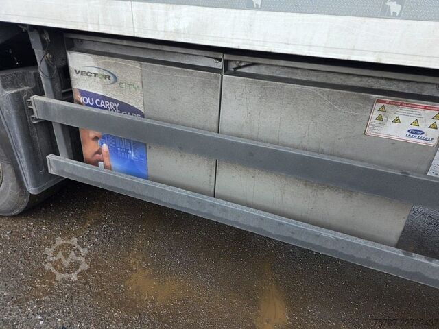 Šaldytuvas puspriekabė SCHMITZ CARGOBULL Tiefkühler, 3 Kammern, Lift, LBW, SCB*S3B