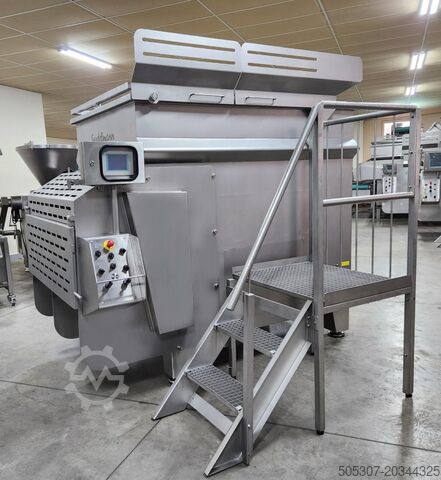 Mesin pengolah daging SEYDELMANN P 1500