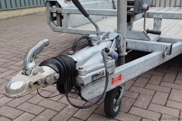 Henra Multi 3500kg Henra Multi 3500 kg loading capacity Henra Multi 3500kg Henra Multi 3500 kg loading capacity