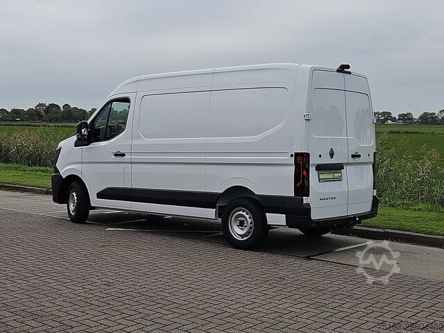 高顶旅行车 RENAULT MASTER 2.0 L2H2 LED Trekhaak