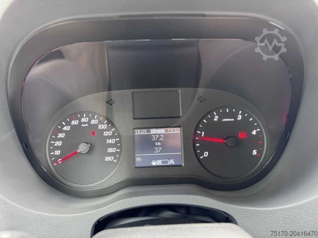 Furgon blaszak MERCEDES-BENZ Sprinter 317 CDI Streckenbegleitfahrzeug BF3/BF4