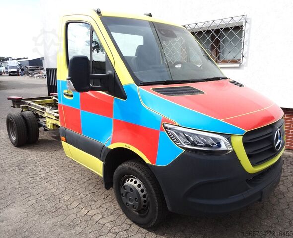 वैन चेसिस MERCEDES-BENZ Sprinter 516 Automatik Klima zwillingsbereift