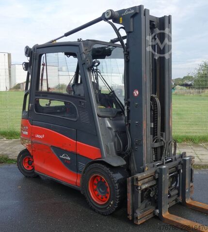 Električni 4 -kolesni viličar Linde E 50 HL-01/600