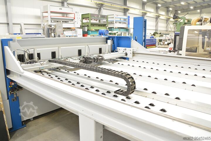 Piła panelowa HOLZMA HPP250