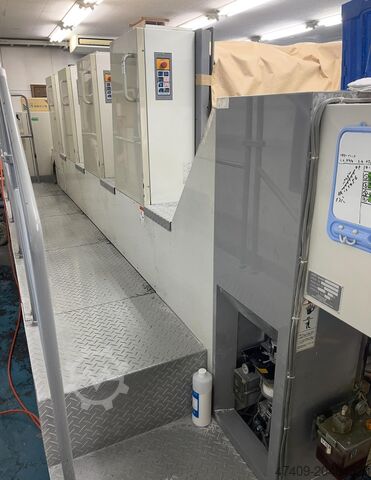 Impressão em offset Sakurai OLIVER 475 SDW