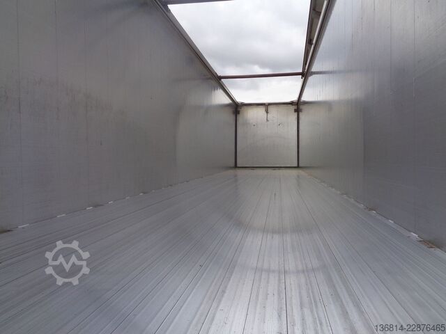 Yürüyen tabanlı yarı römork REISCH RSBS-3-13 92 cbm Liftachse SAF