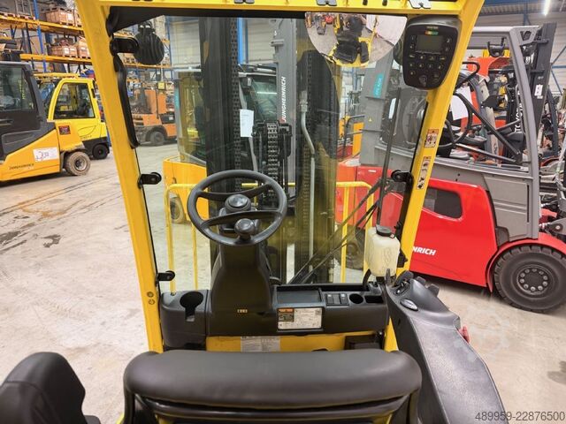 Rafknúinn 4 hjól lyftara Hyster J2.0XN LWB