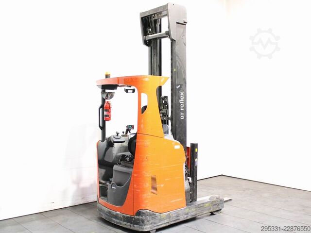 Stivuitor cu catarg retractabil BT RRE 160 H  Li-Ion