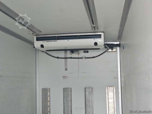 Chladírenský vůz MERCEDES-BENZ ANTOS 1827 * THERMOKING T-1000 R SPECTRUM * LBW