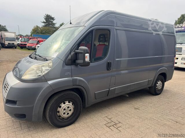Panelvan Fiat Ducato **EURO5-LOW MILEAGE**