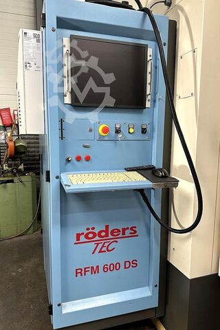 Vertikales Bearbeitungszentrum Röders Tec RFM 600 DS