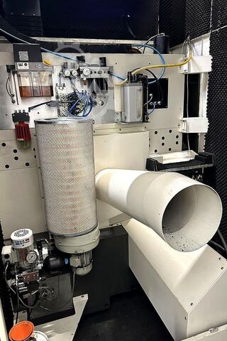 Vertikales Bearbeitungszentrum Röders Tec RFM 600 DS