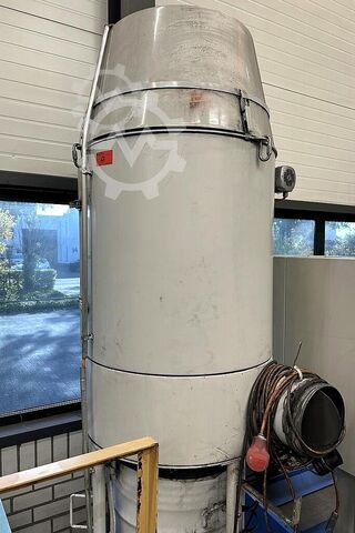 Vertikales Bearbeitungszentrum Röders Tec RFM 600 DS