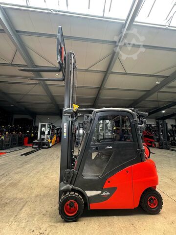 2022 service + UVV 06/2027 15 536 t Linde H 20T