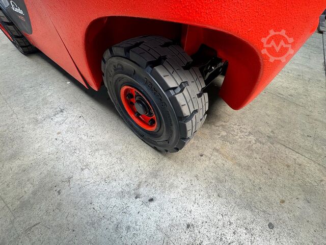 2022 service + UVV 06/2027 15 536 t Linde H 20T