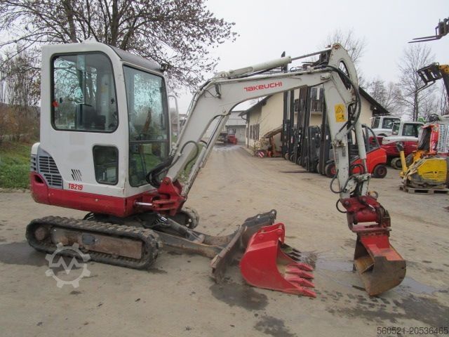 Mini excavators Takeuchi TB 219 Powertilt + hydraul. Schnellwechsler + 3 Lö