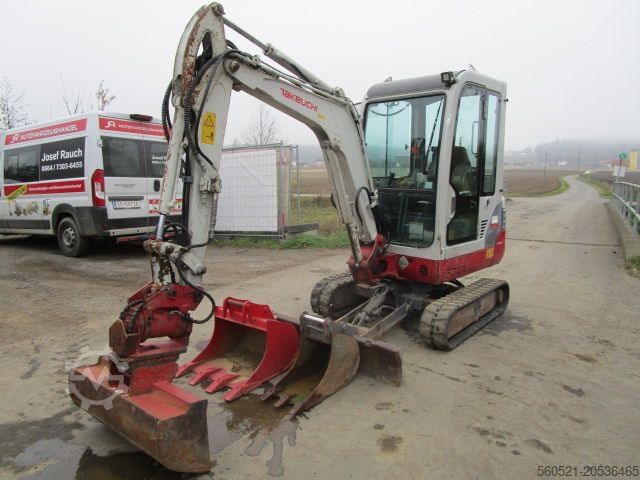Mini excavators Takeuchi TB 219 Powertilt + hydraul. Schnellwechsler + 3 Lö