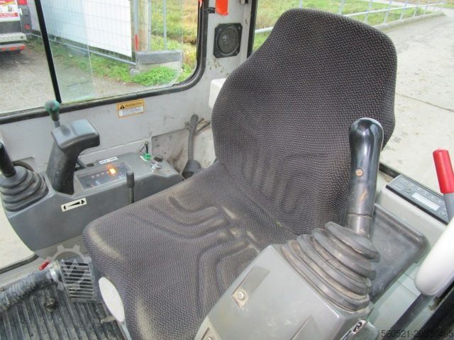 Mini excavators Takeuchi TB 219 Powertilt + hydraul. Schnellwechsler + 3 Lö