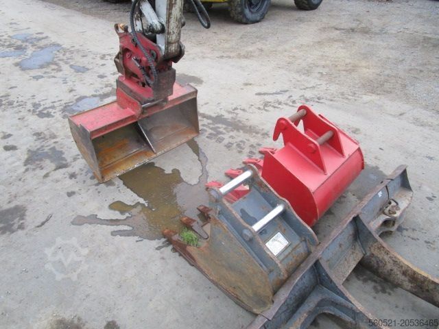Mini excavators Takeuchi TB 219 Powertilt + hydraul. Schnellwechsler + 3 Lö
