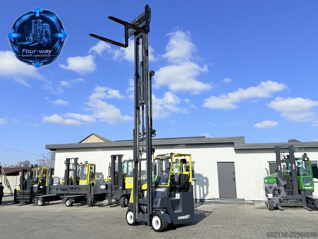 Vierwegestapler Combilift CB4000 GAS TRIPLEX 8500 FREE LIFT