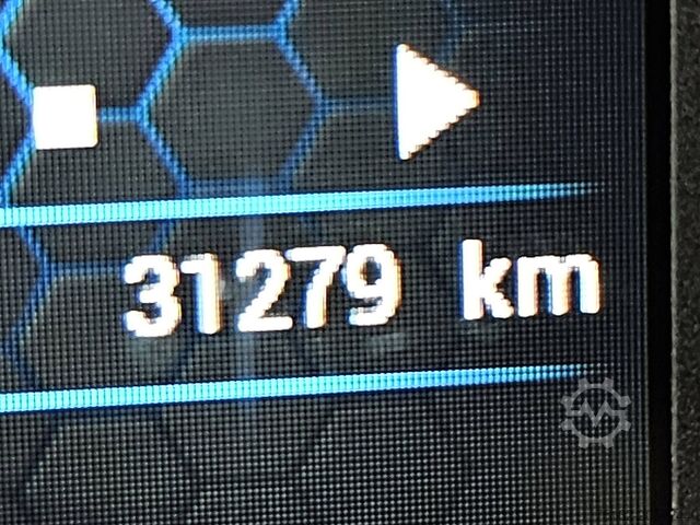 Augsta jumta universālis IVECO DAILY 35 S 14 ac laadlift EURO6