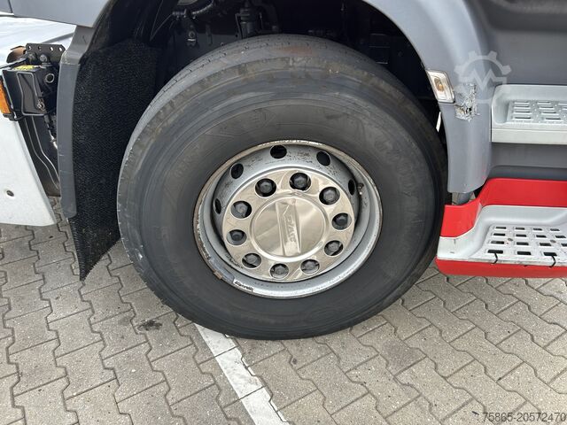 Estándar-SZM DAF CF 410 FT Space Cab / 742 dkm / 2 Tanks / NL Truck