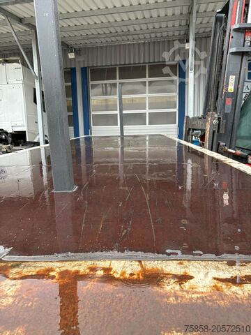 Değiştirilebilir gövde açık Krone Plattform 7,82m mit Steckrungen mittig