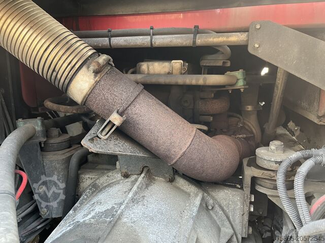 Štandard-SZM Terberg YT 182 / Terminal Tractor / Airco / Cummins