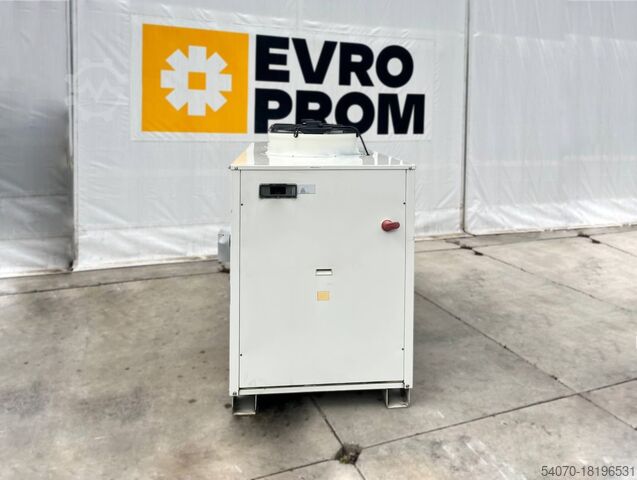 Охолоджувач. Used Aircooled chiller YORK YLCA-60 60,1 kW 2013 yom