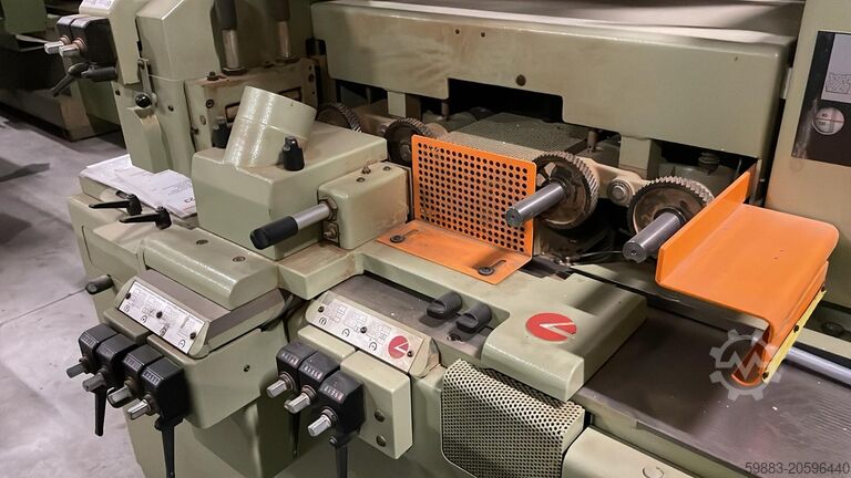 Hoblík SCM Compact 23