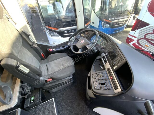 Tilausajobussi Setra S 516 HD