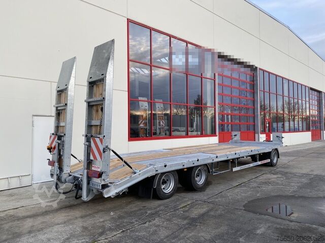 Rơ moóc sàn thấp Möslein T 3-8,20 P VB H1 Blatt  3 Achs Tieflader mit gerader Ladefläche 8,10 m, Neufahrzeug