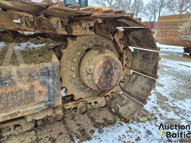 Raupenbagger JCB JS 200 LC T4