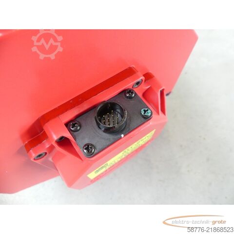 Unidade de controlo Fanuc A06B-0268-B100 AC Servo Motor SN: C01XA3923 -neuwertig-