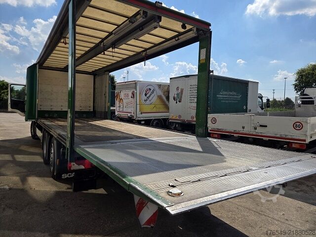 صندوق شاحنة بغطاء قماشي وحواف قابلة للطي وغطاء جانبي قابل للسحب SCANIA P 320