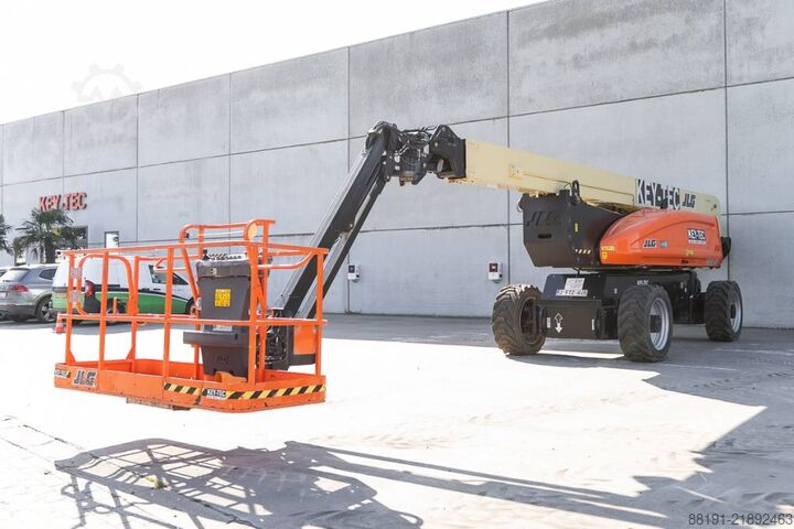 Nền tảng kính thiên văn JLG 1250 AJP
